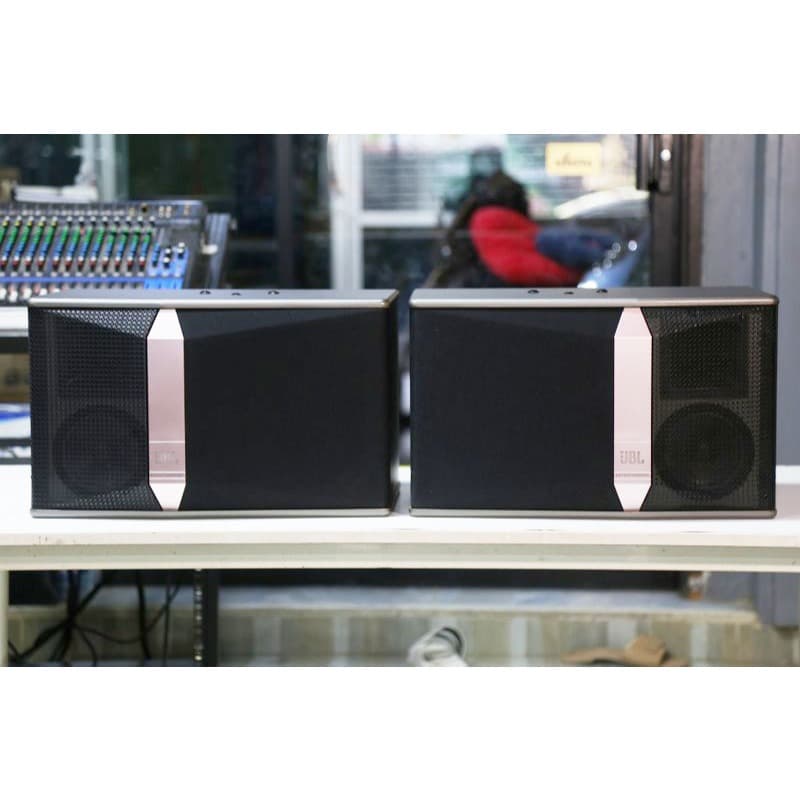 (ลำโพงคู่) JBL KI510 ลำโพง 2 ทาง รุ่นมีซับในตัว เบสแน่น เสียงกระหึ่ม คาราโอเกะ งานกลางแจ้งตัวเดียวเอาอยู่ (สินค้ามือ1)